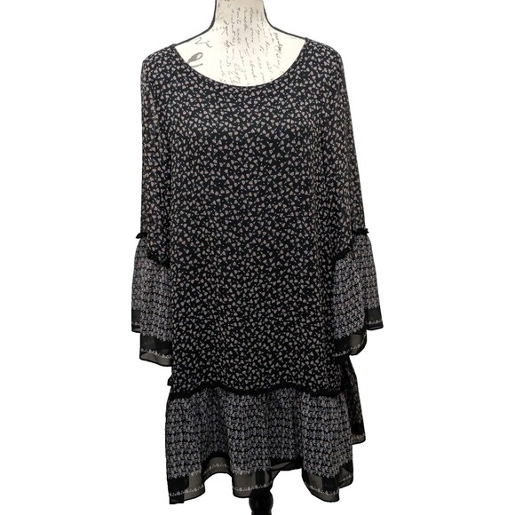 Max Studio Dress L Black Print Scoop  Flared Sleeve Tiered Bohemian Peasant Nice - Picture 1 of 16